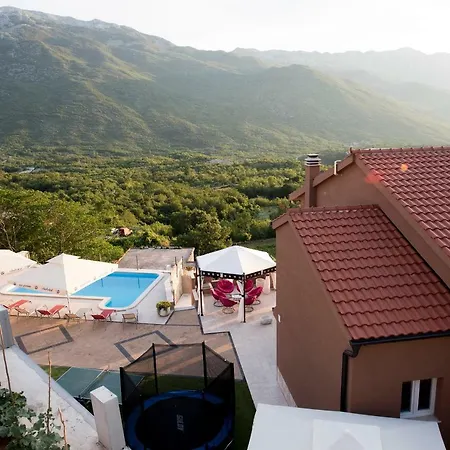 Villa Ivana *
